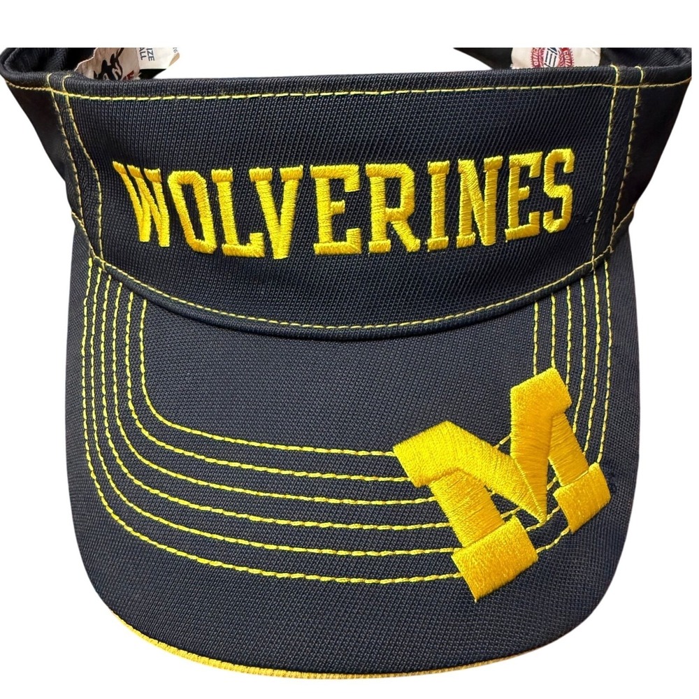 Michigan Wolverines visor u‎ of m maze blue